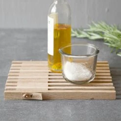 Table Frame Trivet, Oiled Oak -Keukengerei Promotiewinkel by wirth table frame trivet oiled oak 3