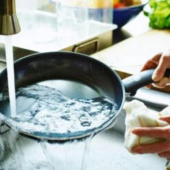 Greenpan Cambridge Frying Pan 24cm -Keukengerei Promotiewinkel greenpan cambridge frying pan 7