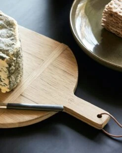 House Doctor Carve Cutting Board 44x25 Cm, Nature -Keukengerei Promotiewinkel house doctor carve cutting board 44x25 cm nature 2