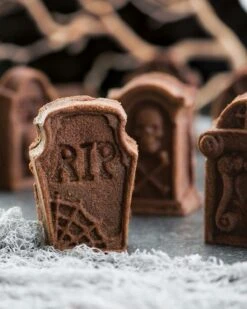 Nordic Ware Tombstone Cakelet Bakvorm -Keukengerei Promotiewinkel nordic ware tombstone cakelet bakvorm 1