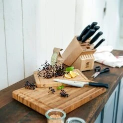 Zwilling Twin Bamboo Cutting Board 36x25,5x3 Cm -Keukengerei Promotiewinkel zwilling twin bamboo cutting board 8